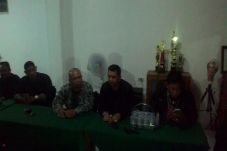 Anglingkusumo Tolak...