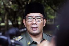 Ridwan Kamil Sambangi...