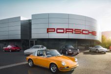 Porsche Buka Dealer...