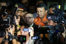 Diperiksa KPK, Gatot...