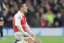 Sanchez Cedera, Arsenal...