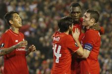 Benteke Antar Liverpool...