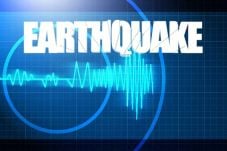 Gempa 5,6 SR Goyang...