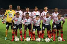 Menang Tipis, Persipura...