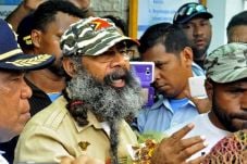 Kobarkan Papua Merdeka,...