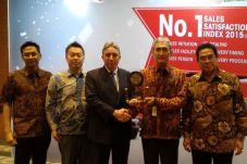 Mitsubishi Sabet Peringkat...