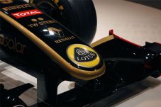 Musim Depan, Renault...
