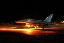 Jet-jet Inggris Kembali...
