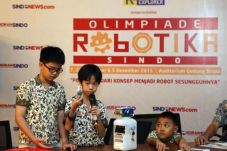 Anak-anak Pencipta Robot...