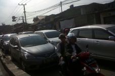 Awal Pekan, Depok Dikepung...