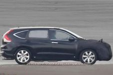 Honda CR-V Generasi...