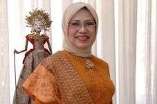 Mufidah Kalla: Perempuan...