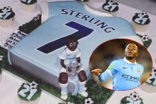 Sterling dan Karier...