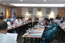 Ahok Ikuti Rapat Banggar...
