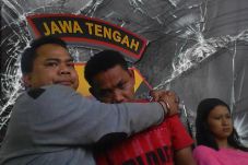 Satu Keluarga Sindikat...