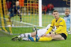 Dortmund Gagal Puncaki...