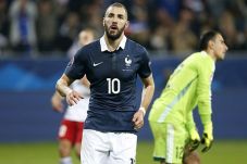 Benzema Resmi Dicoret...
