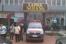 Bebas, Mantan Wali Kota...