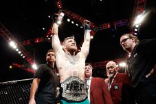 Dalam 13 Detik, Conor...