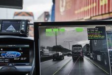 Ford Kembangkan Teknologi...
