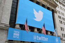 Twitter Kasih Peringatan...