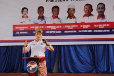 Pesan HT untuk Kader...
