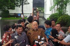 Kocak, Jokowi Bikin...