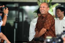 Pemerintah Dukung KPK...