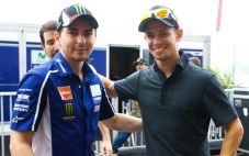 Lorenzo Khawatir Stoner...