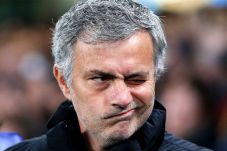 Mourinho: Pemecatan...