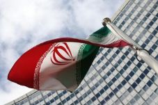 Iran Ekspor Uranium...