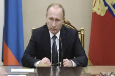 Putin Tak Ingin Hidupkan...