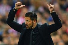 Simeone Bisa Terima...
