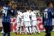 Lazio Hentikan Kedigdayaan...
