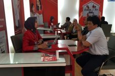 Telkom Tingkatkan Kepuasan...