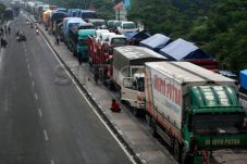 Tahun Baru, Truk Dilarang...