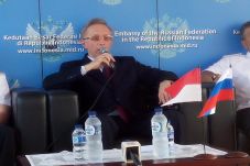 AL Indonesia dan Rusia...