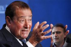 Arum Pastikan Pacquaio...