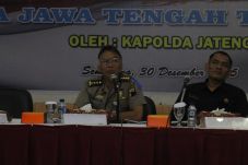 Tiap 36 Menit, Satu...