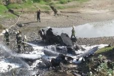 Jet F-16 Bahrain Jatuh...