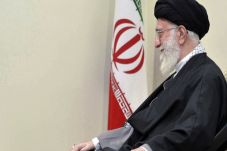 Khamenei Tuduh AS Ciptakan...