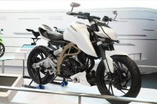 TVS Apache 200 Tenaganya...
