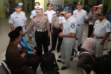 Libur Natal dan Tahun...
