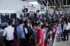 Sindikat Pencurian Bagasi...