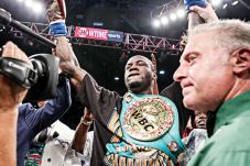 Wilder Gagal Fokus Jelang...