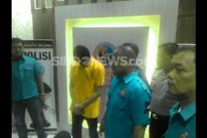 Nyimeng di Lokasi Syuting,...