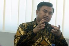 Sutan Riska Tuanku Kerajaan,...