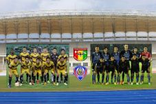 Mitra Kukar vs Arema:...