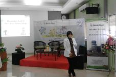 Mengedukasi Para Ibu,...