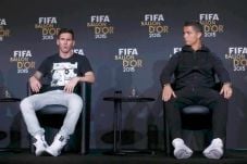Patung CR7 Jadi Korban...